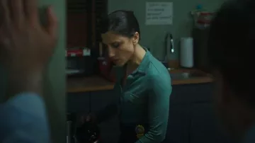 James Perse Sheer Panel Top worn by Claudette Wallace (Kadia Saraf) as seen in Dexter: Resurrection (S01E04)