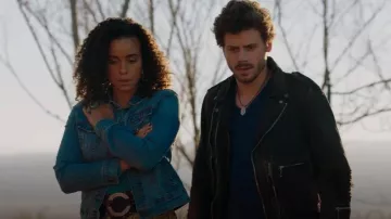 Levi's Original Trucker Denim Jacket worn by Fiji Cavanaugh (Parisa Fitz-Henley) as seen in Midnight, Texas (S01E02)