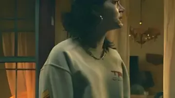 Task 2025 Emilia Jones Sweatshirt worn by Maeve (Emilia Jones) in Task (S01)