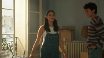 Dickies Bib Denim Overalls worn by Isabel 'Belly' Conklin (Lola Tung) as seen in The Summer I Turned Pretty (S03E10)