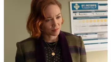 Will Trent S03 Erika Christensen Plaid Blazer worn by Angie Polaski (Erika Christensen) as seen in Will Trent (S03E09)