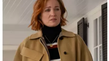 Will Trent S03 Angie Polaski Striped Turtleneck Sweater worn by Angie Polaski (Erika Christensen) as seen in Will Trent (S03E12)