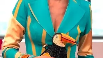 Blue and Yellow Blazer worn by Lisa Todd Wexley (Nicole Ari Parker) in TV Series And Just Like That S03