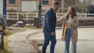 Jeans de pierna ancha de tiro alto Mother The Lasso Sneak usados por Eva Longoria como se ve en Eva Longoria: Searching for Spain (S01E06)