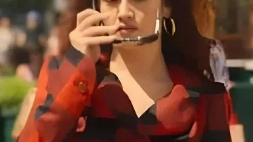 The Girlfriend 2025 Olivia Cooke Check Blazer worn by Cherry (Olivia Cooke) in The Girlfriend (S01)