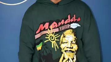 The Tonight Show Starring Jimmy Fallon 2025 Sudadera con capucha LL Cool J usada por LL Cool J en The Tonight Show Starring Jimmy Fallon