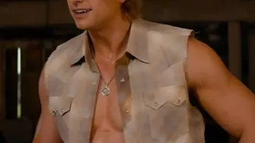 Pierson Fode Chemise à carreaux sans manches portée par Trey (Pierson Fodé) dans The Wrong Paris