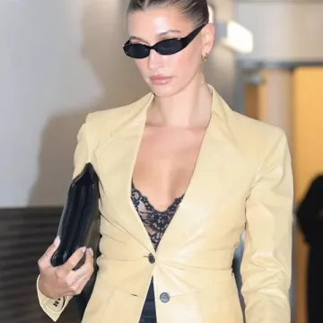 Hailey Bieber Rhode x Sephora Event Blazer