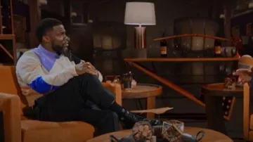 Suéter Loewe Slim Fit Argyle usado por Kevin Hart como se ve en Hart to Heart (S04E02)