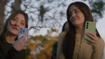 Free People Womens Its On Cardi Moonstone worn by Mia (Galilea La Salvia) as seen in The Rookie (S07E16)