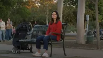 Mother Women's The Insider Crop Step Fray Jeans worn by Angela Lopez (Alyssa Diaz) as seen in The Rookie (S07E16)