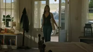 Reformation Abby Jeans worn by Ellie Estevez (Marianly Tejada) as seen in Ransom Canyon (S01E09)
