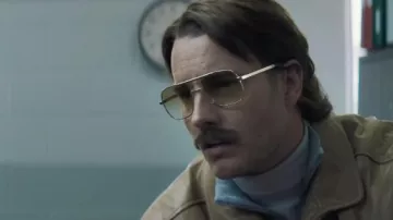 Gafas de sol usadas por Rothbauer (Justin Hartley) como se ve en The Exchange