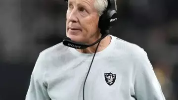 Sudadera Pete Carroll Los Angeles Chargers v Las Vegas Raiders