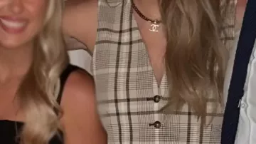 Brown Vest worn by Taylor Swift in Taylor Swift celebrate Patrick Mahomes’ 30th birthday