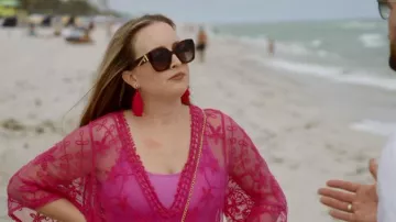 Fendi First Low Bridge Fit Havana Acetate Sunglasses worn by Elizabeth as seen in 90 Day Fiancé: Happily Ever After (S09E11)