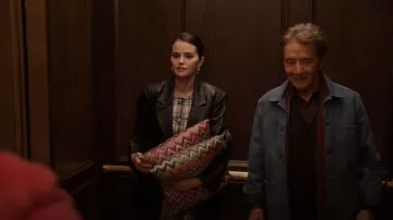 Missoni Jarris Cushion worn by Mabel Mora (Selena Gomez) as seen in Only Murders in the Building (S05E04)