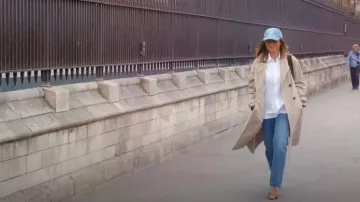 Mango Cotton Mix Trench Coat in Beige worn by Samantha Faier as seen in Sam & Billie: Sister Act (S01E05)