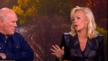 Veronica Beard Anoki Leather Dickey Jacket porté par Tammy Bradshaw comme on le voit dans The View le 18 septembre 2025