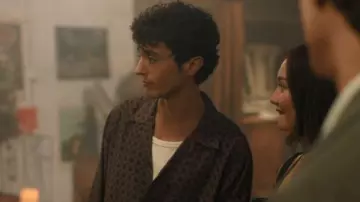 Sandro Loose Fit Shirt worn by Benito (Fernando Cattori) as seen in The Summer I Turned Pretty (S03E11)