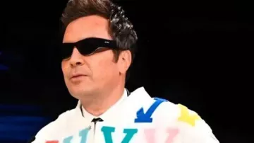 The Tonight Show Starring Jimmy Fallon White Jacket worn by Jimmy Fallon as seen in The Tonight Show