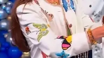 Chaqueta Mariposa Tamron Hall Show victoria Lampley