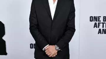 Black Suit worn by Leonardo DiCaprio in ONE BATTLE AFTER ANOTHER Premiere - Leonardo DiCaprio, Chase Infiniti, Regina Hall