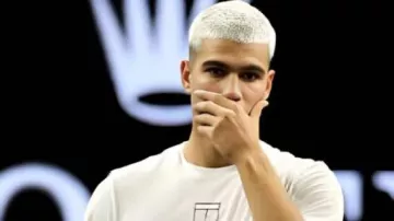 Team Europe Laver Cup White T-Shirt of Carlos Alcaraz in 'We have great energy' - Carlos Alcaraz and Team Europe prepare for Laver Cup.