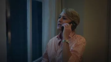 Polo Ralph Lauren Relaxed Fit Striped Cotton Shirt worn by Laura (Robin Wright) as seen in The Girlfriend (S01E05)