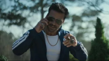 Survêtement Primegreen Essentials 3-Stripes porté par Bill Bevilaqua (Frank Grillo) comme on le voit dans Tulsa King (S03E01)