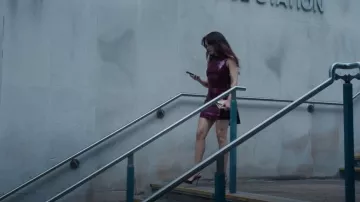 Saint Laurent Patent Leather Vendome Pumps 110 worn by Cherry (Olivia Cooke) as seen in The Girlfriend (S01E06)