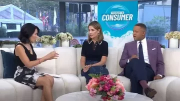 Falda vaquera G. Label Maddy usada por Savannah Guthrie como se ve en Today el 19 de septiembre de 2025