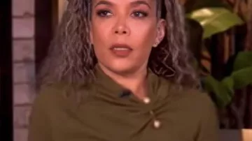 The View 2025 Olive Green Ruched Top worn by Sunny Hostin as seen in The View