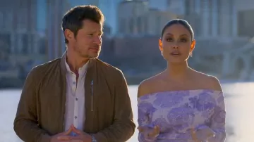AllSaints Kemble Chaqueta bomber de gamuza usada por Nick Lachey como se ve en Love Is Blind (S08E08)