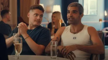 Camiseta sin mangas Loewe Anagram en algodón usada por Jason como se ve en Made in Chelsea (S30E01)