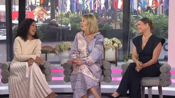 Pantalones con cinturón plisado de Zara usados por como se ve en Today with Jenna & Friends el 22 de septiembre de 2025