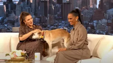 Oscar de la Renta Prince of Wales Check Tie-neck Blouse worn by Drew Barrymore as seen in The Drew Barrymore Show on September 22, 2025