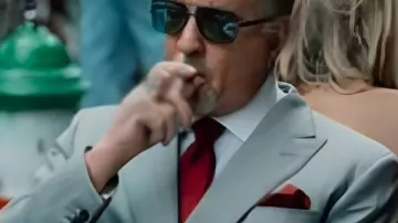 Costume gris de Sylvester Stallone porté par Dwight 'The General' Manfredi (Sylvester Stallone) dans Tulsa King (S03)