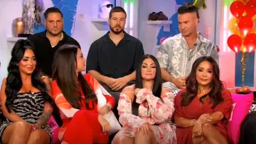 Genuiskid Long Sleeve Floral A Line Dress worn by Deena Nicole Cortese as seen in Jersey Shore: Family Vacation (S08E17)