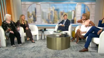 Johnny Was Biya Duster worn by June Squibb as seen in CBS Mornings on September 23, 2025