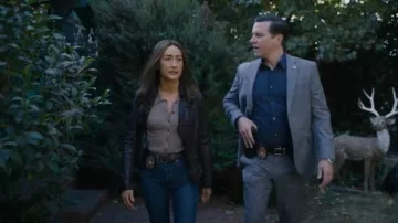 Levi's Premium Wedgie Bootcut Jeans worn by Detective Renée Ballard (Maggie Q) as seen in Ballard (S01E09)