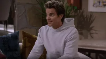 Sweat à capuche Lululemon Steady State porté par Jerry Frank (Matt Bomer) comme on le voit dans Mid-Century Modern (S01E04)