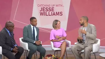 Minivestido de vieira de Eliza J usado por Dylan Dreyer como se ve en Today el 24 de septiembre de 2025