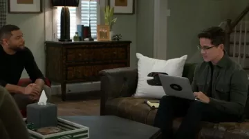 Reiss Burley Shirt worn by Bradley 'Smitty' Smith (Mike C. Manning) as seen in Beyond the Gates (S01E133)