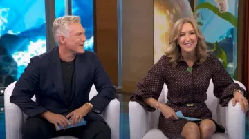 Vestido mini Rae de Faithfull The Brand en lunares Ludovica usado por Lara Spencer como se ve en Good Morning America el 25 de septiembre de 2025