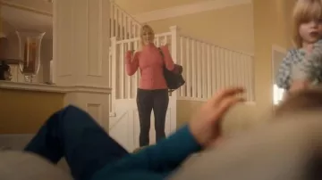 Lululemon Wunder Train High Rise HR Tight 28” Fluctuate Micro Pink Multi worn by Amber-Linn (Judy Greer) as seen in Stick (S01E07)