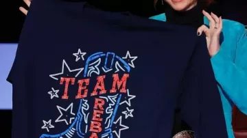 The Voice S28 Team Reba Sudadera de Reba McEntire en The Voice