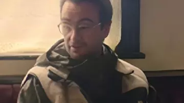 Chaqueta Sherpa Brassic usada por Joe Gilgun en Brassic Series 7 | Tráiler oficial | Cielo