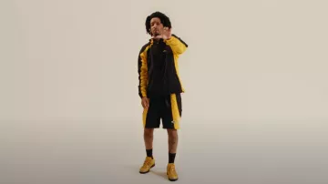 Corteiz Black & Yellow Spring Shorts worn by 21 Savage in Burna Boy - Sittin’ On Top Of The World (feat. 21 Savage) [Official Music Video]
