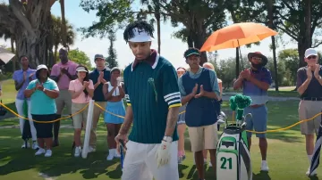 Polo Lacoste en grosse maille vert foncé porté par 21 Savage dans DJ Khaled - LET IT GO (Official Music Video) ft. Justin Bieber, 21 Savage